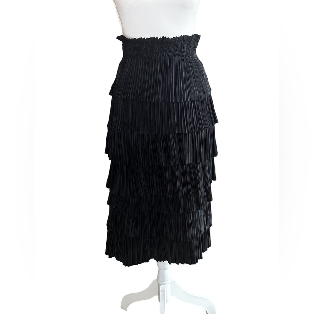 H&M Black Tiered Midi Skirt